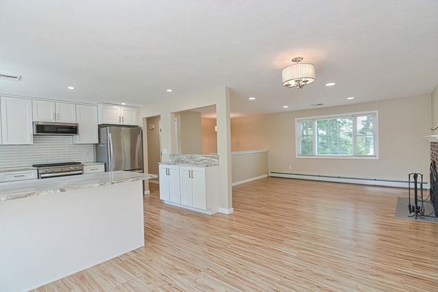 36 Birch Island Road, Webster, MA 01570