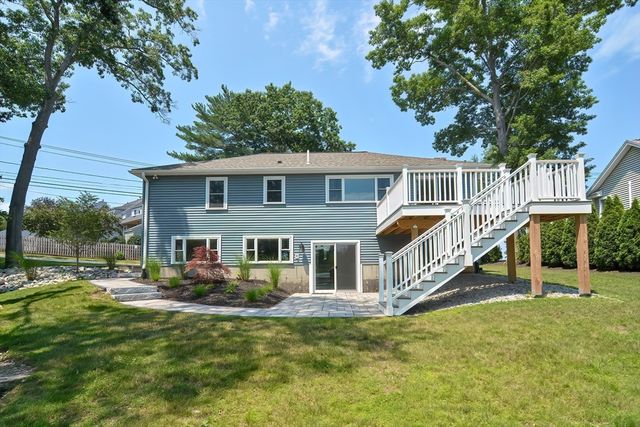 36 Birch Island Road, Webster, MA 01570