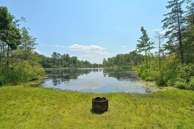 36 Birch Island Road, Webster, MA 01570