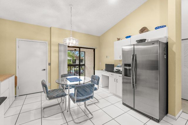 9632 Sills Drive E 203, Boynton Beach, FL 33437