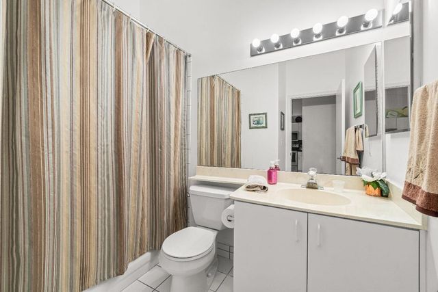 9632 Sills Drive E 203, Boynton Beach, FL 33437