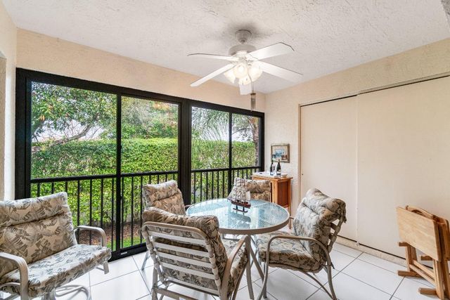 9632 Sills Drive E 203, Boynton Beach, FL 33437