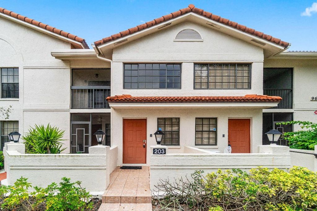 9632 Sills Drive E 203, Boynton Beach, FL 33437