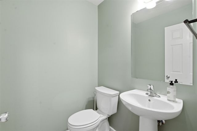 58705 Pond View Lane, Three Rivers, MI 49093