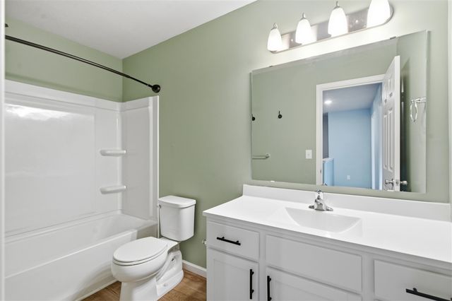 58705 Pond View Lane, Three Rivers, MI 49093