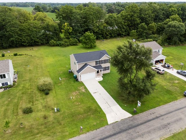 58705 Pond View Lane, Three Rivers, MI 49093