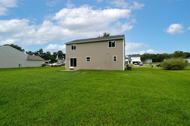 58705 Pond View Lane, Three Rivers, MI 49093