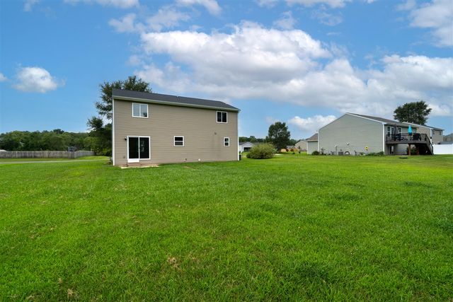 58705 Pond View Lane, Three Rivers, MI 49093
