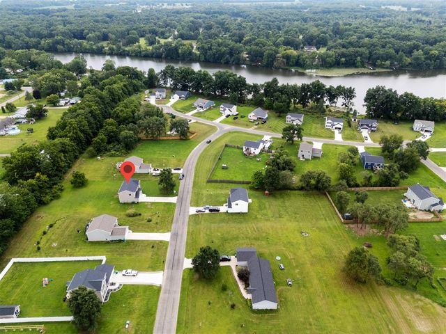 58705 Pond View Lane, Three Rivers, MI 49093