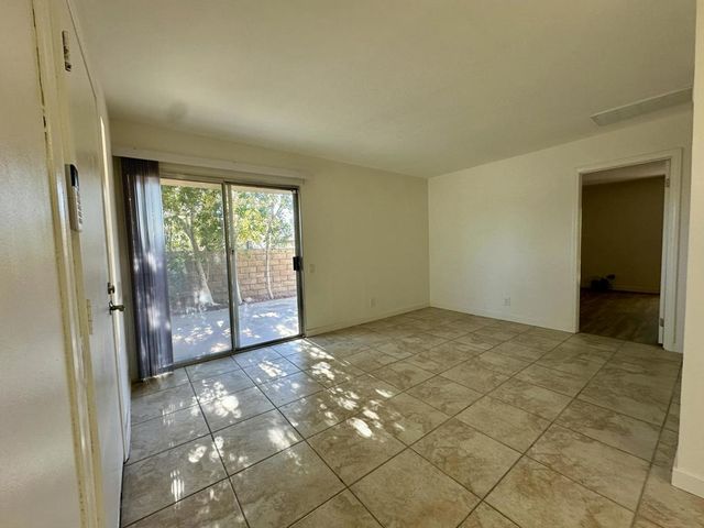 1400 Sunflower Circle S, Palm Springs, CA 92262