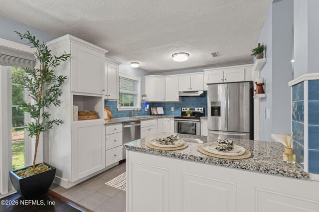 4650 MORRIS Road, Jacksonville, FL 32225