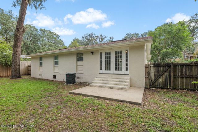 4650 MORRIS Road, Jacksonville, FL 32225