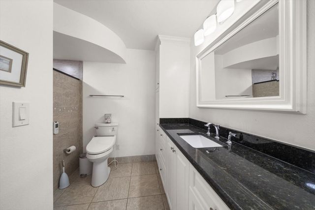 6083 BAHIA DEL MAR CIRCLE 358, St Petersburg, FL 33715