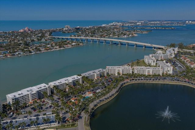 6083 BAHIA DEL MAR CIRCLE 358, St Petersburg, FL 33715