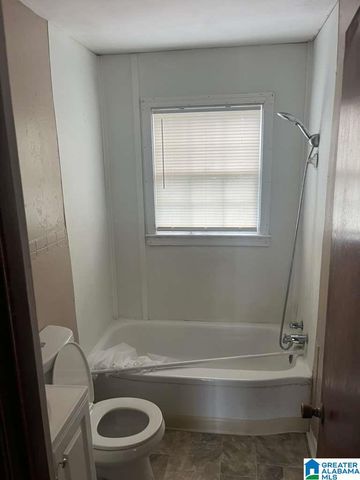 1437 17TH STREET SW, Birmingham, AL 35211