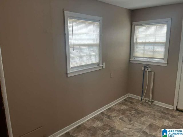 1437 17TH STREET SW, Birmingham, AL 35211