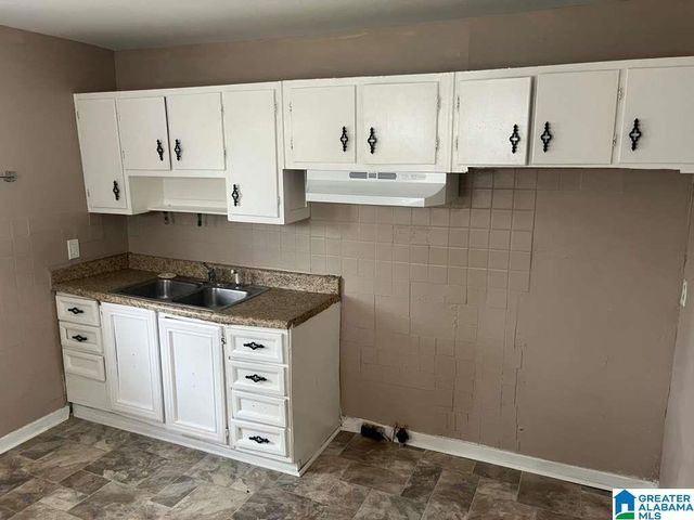 1437 17TH STREET SW, Birmingham, AL 35211