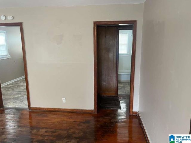 1437 17TH STREET SW, Birmingham, AL 35211