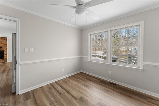 159 Highwood CIR, Newport News, VA 23608