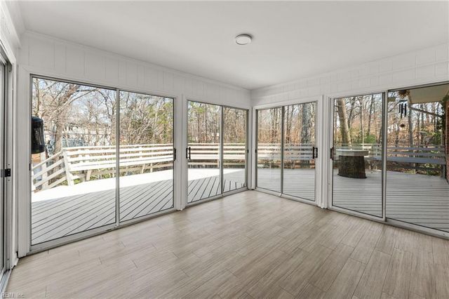 159 Highwood CIR, Newport News, VA 23608