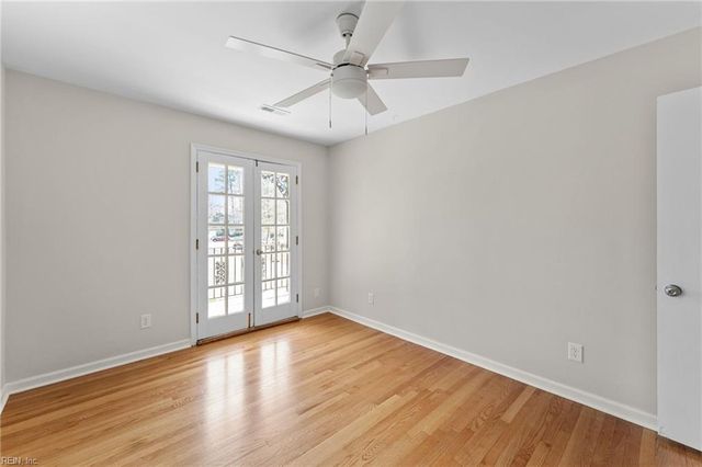 159 Highwood CIR, Newport News, VA 23608