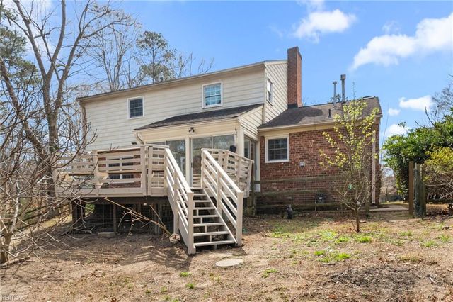 159 Highwood CIR, Newport News, VA 23608