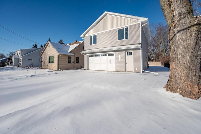 1230 GOODELL STREET, Green Bay, WI 54301