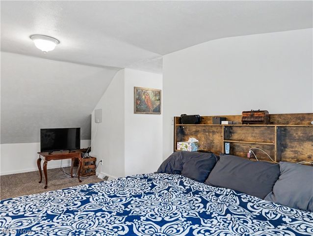 703 Annapolis Avenue, Akron, OH 44310