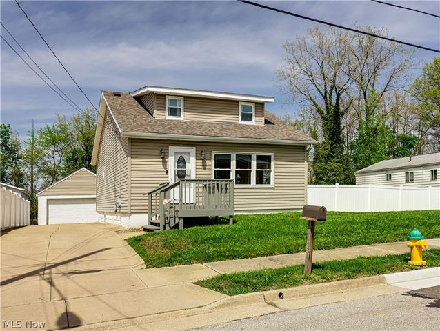 703 Annapolis Avenue, Akron, OH 44310