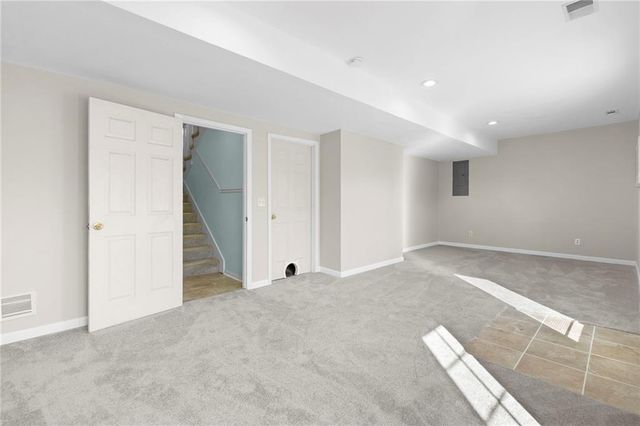 559 E Apache Street, Gardner, KS 66030