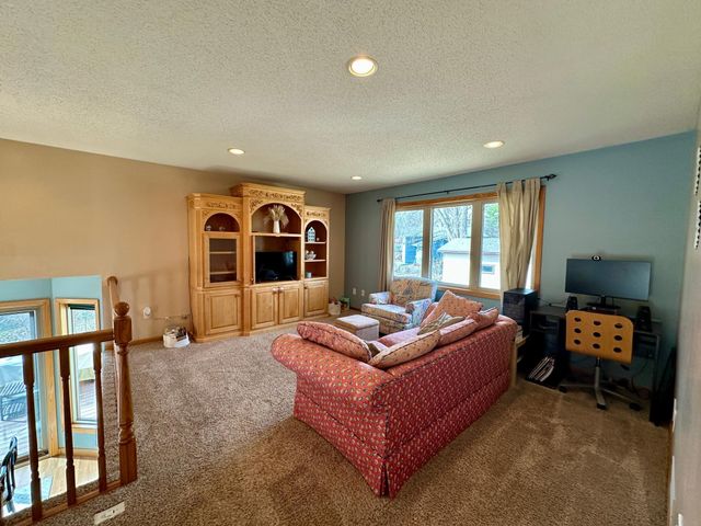 6933 Sumac Court, Centerville, MN 55038