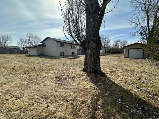 6933 Sumac Court, Centerville, MN 55038