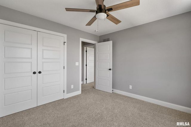 6654 Meghan Avenue, Bettendorf, IA 52722