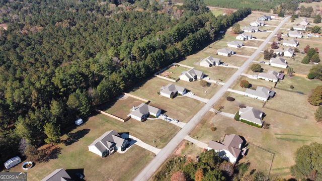 152 Hunters Chase Court, Eatonton, GA 31024