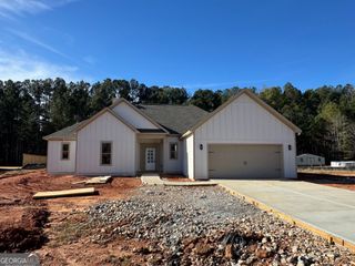 152 Hunters Chase Court, Eatonton, GA 31024