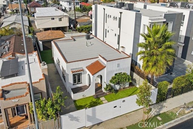 2805 S La Brea Avenue, Los Angeles, CA 90016