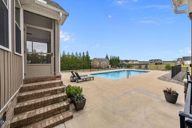 352 V O A Site C Road, Greenville, NC 27834