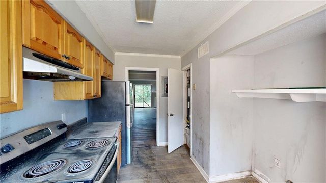 50 Willowick Court, Lithonia, GA 30038