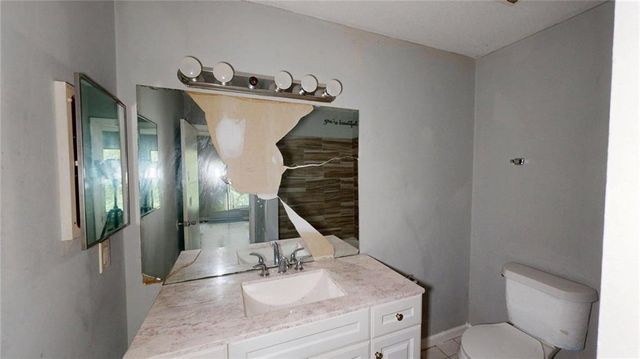 50 Willowick Court, Lithonia, GA 30038