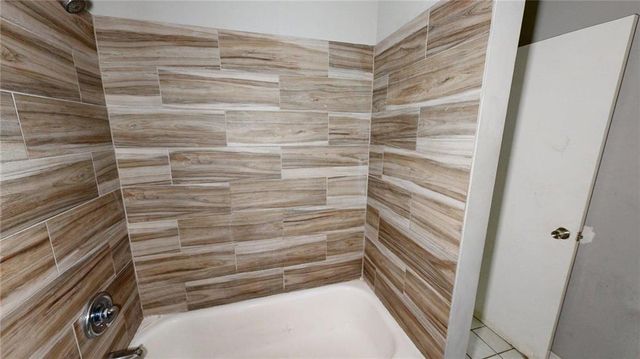 50 Willowick Court, Lithonia, GA 30038