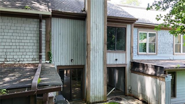50 Willowick Court, Lithonia, GA 30038