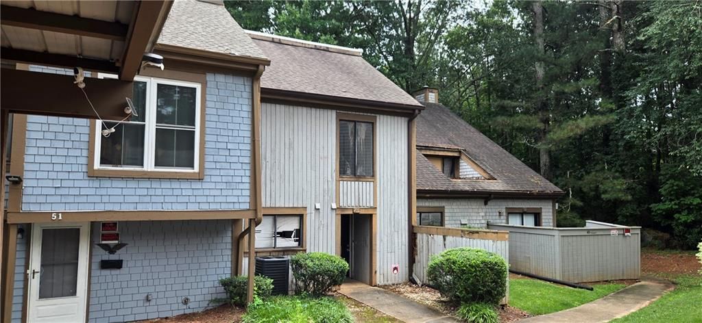 50 Willowick Court, Lithonia, GA 30038