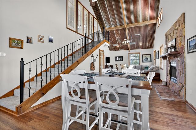 6052 CR 157, Iola, TX 77861