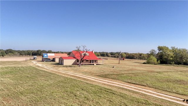 6052 CR 157, Iola, TX 77861