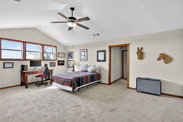 6052 CR 157, Iola, TX 77861