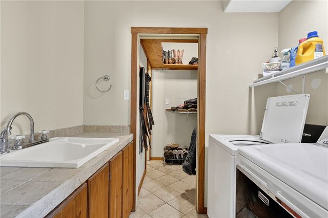 6052 CR 157, Iola, TX 77861