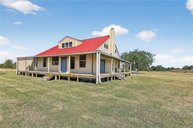 6052 CR 157, Iola, TX 77861
