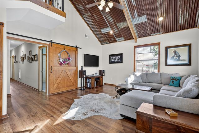 6052 CR 157, Iola, TX 77861