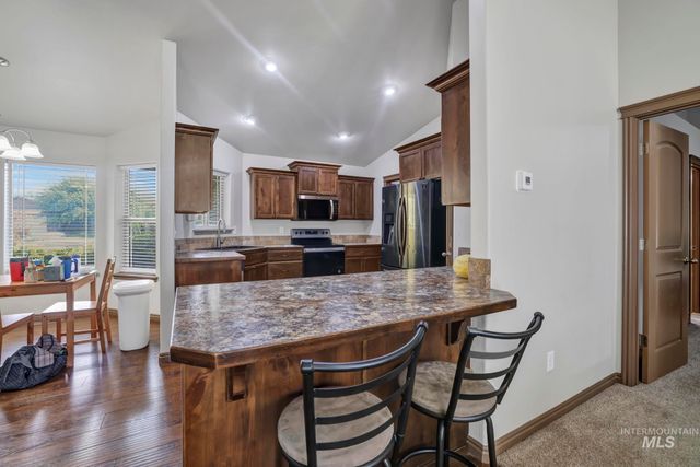 420 Pheasant Rd W, Twin Falls, ID 83301