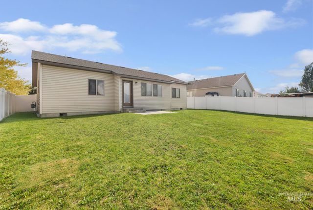 420 Pheasant Rd W, Twin Falls, ID 83301